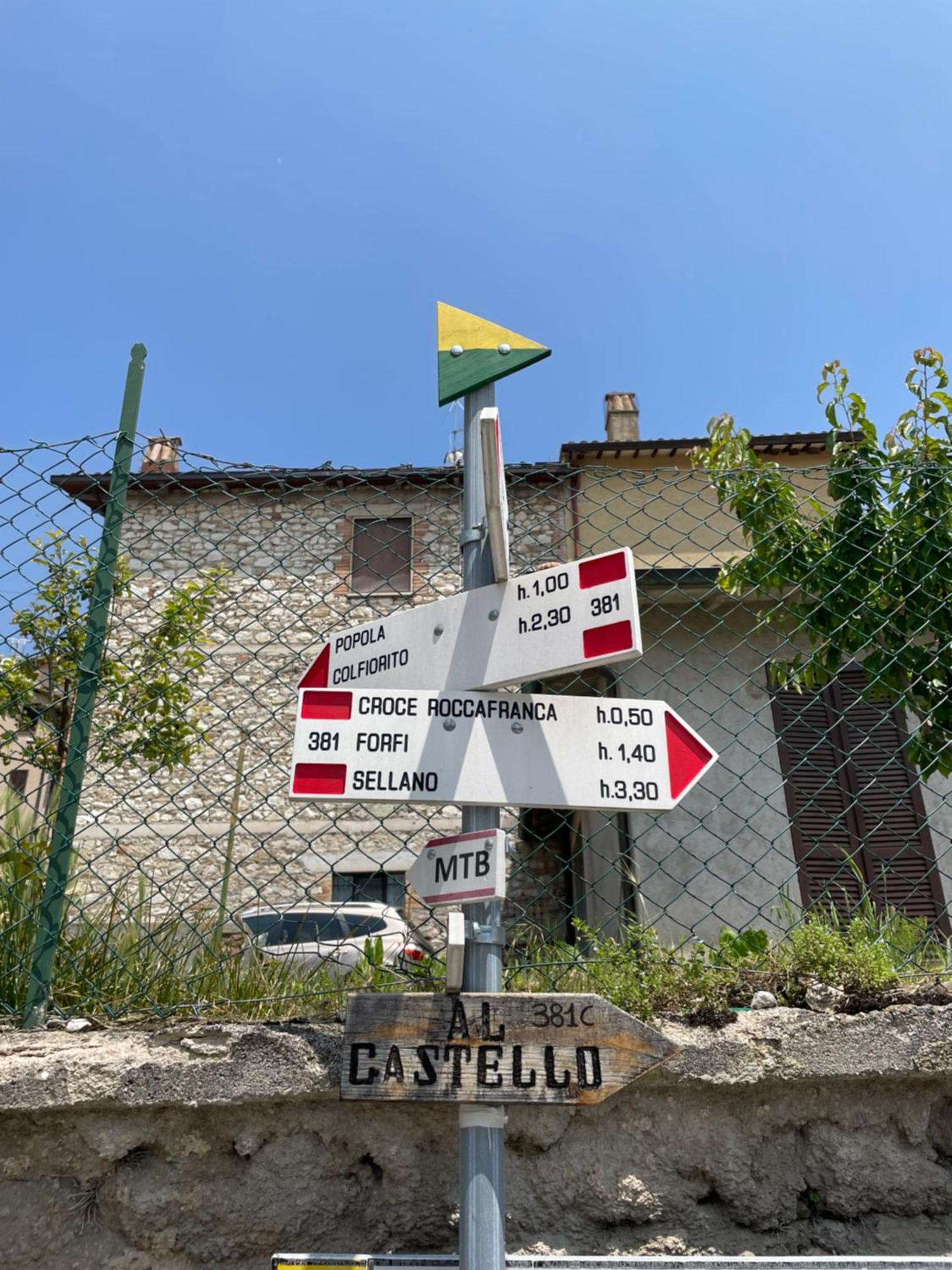 Casa Savini Hotel Verchiano Exterior photo